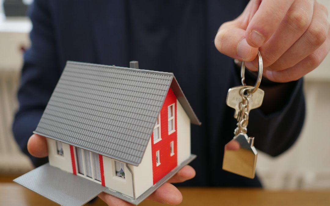Top Five Benefits of Using a Property Management Service
